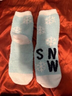 Cozy Light Blue Snowflake